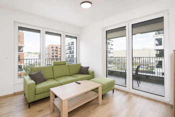 Pronájem bytu 3+kk v osobním vlastnictví 71 m², Praha 9 - Hloubětín
