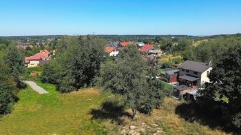 Pohled na pozemek - Prodej pozemku 3238 m², Mukařov
