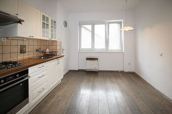 Pronájem bytu 2+1 v osobním vlastnictví 64 m², Nymburk