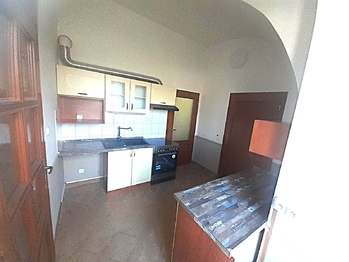Pronájem bytu 2+1 v osobním vlastnictví 75 m², Blšany u Loun