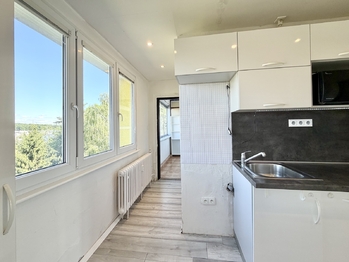 Prodej bytu 3+1 v osobním vlastnictví 56 m², Pardubice