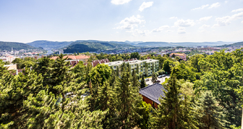 Výhled na jižní stranu - Prodej bytu 3+1 v osobním vlastnictví 60 m², Ústí nad Labem
