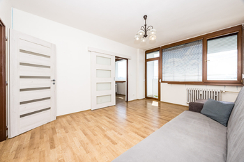 Obývací pokoj - Prodej bytu 3+1 v osobním vlastnictví 60 m², Ústí nad Labem