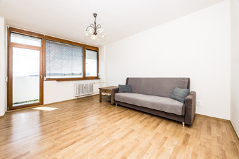 Obývací pokoj na západ - Prodej bytu 3+1 v osobním vlastnictví 60 m², Ústí nad Labem