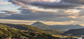 Výhled na Milešovku - Prodej bytu 3+1 v osobním vlastnictví 60 m², Ústí nad Labem