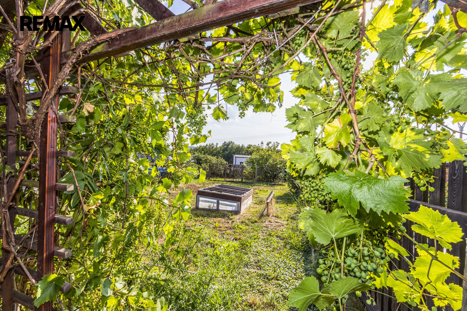 Prodej domu 100 m², Krupka – fotografie 2