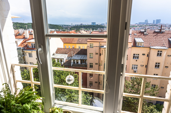 Prodej bytu 2+kk v osobním vlastnictví 62 m², Praha 10 - Vršovice