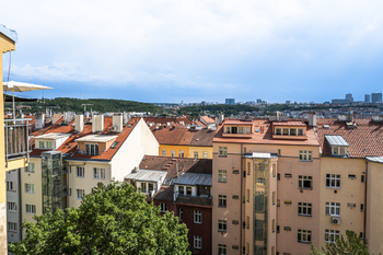 Prodej bytu 2+kk v osobním vlastnictví 62 m², Praha 10 - Vršovice
