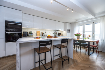 Prodej bytu 2+kk v osobním vlastnictví 62 m², Praha 10 - Vršovice