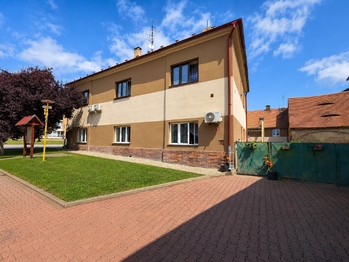Prodej bytu 2+1 v osobním vlastnictví 68 m², Kryry