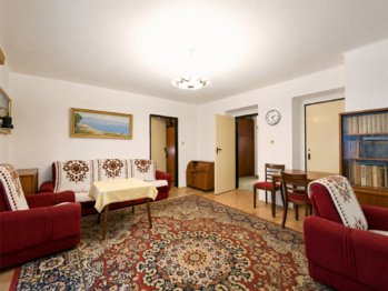 Obývací pokoj - Prodej bytu 2+1 v osobním vlastnictví 59 m², České Budějovice