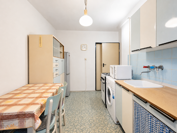 Kuchyňský kout - Prodej bytu 2+1 v osobním vlastnictví 59 m², České Budějovice