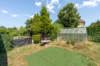 Prodej pozemku 214 m², Chomutov