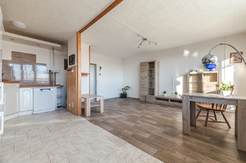 OBÝVACÍ POKOJ - Pronájem bytu 3+kk v družstevním vlastnictví 71 m², Praha 8 - Čimice