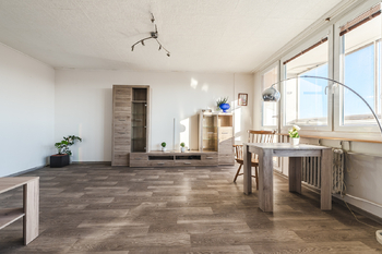 OBÝVACÍ POKOJ - Pronájem bytu 3+kk v družstevním vlastnictví 71 m², Praha 8 - Čimice