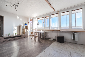 OBÝVACÍ POKOJ - Pronájem bytu 3+kk v družstevním vlastnictví 71 m², Praha 8 - Čimice