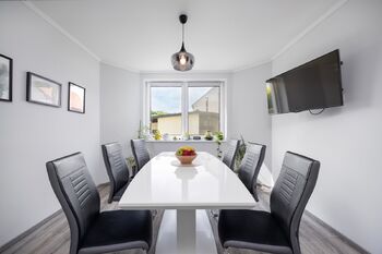 Kuchyně - Prodej domu 234 m², Tuřice