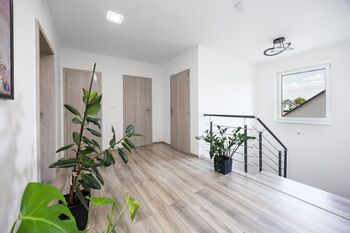 Chodba - Prodej domu 234 m², Tuřice