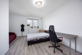 Pokoj - Prodej domu 234 m², Tuřice