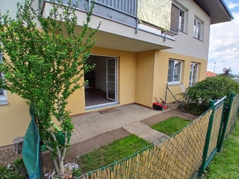 Pronájem bytu 1+kk v osobním vlastnictví 41 m², Holubice