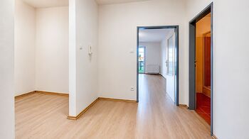 Pronájem bytu 1+kk v osobním vlastnictví 41 m², Holubice
