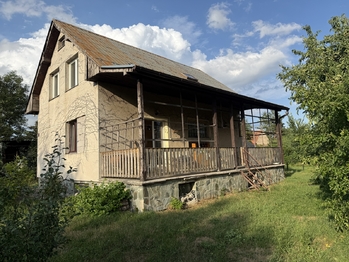 Prodej domu 172 m², Ostrá