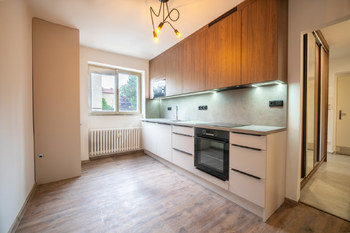 Pronájem bytu 2+1 v osobním vlastnictví 56 m², Hradec Králové