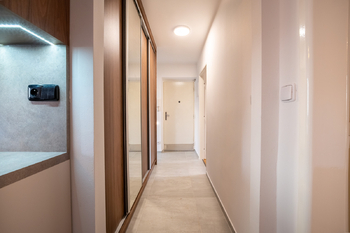Pronájem bytu 2+1 v osobním vlastnictví 56 m², Hradec Králové