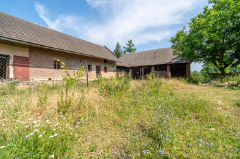Prodej pozemku 1093 m², Velký Vřešťov