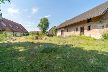 Prodej pozemku 1093 m², Velký Vřešťov