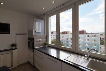 Prodej bytu 3+1 v osobním vlastnictví 65 m², Chodov