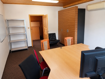 Pronájem kancelářských prostor 40 m², Sedlčany