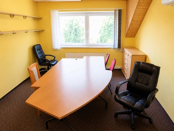 Pronájem kancelářských prostor 40 m², Sedlčany