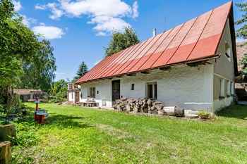 Prodej domu 250 m², Běleč