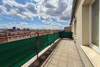 Pronájem bytu 1+kk v osobním vlastnictví 29 m², Praha 3 - Žižkov