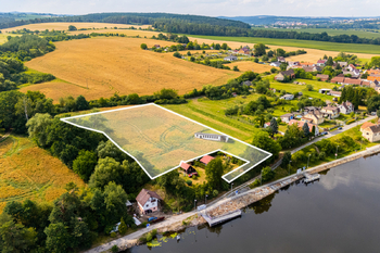 Prodej pozemku 7737 m², Týn nad Vltavou