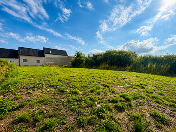 Prodej pozemku 475 m², Žatec