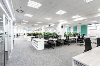 Kancelář s vybavením - Pronájem kancelářských prostor 6400 m², Praha 9 - Vysočany