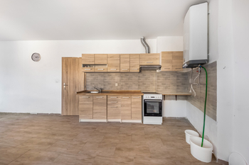 Prodej domu 200 m², Mimoň