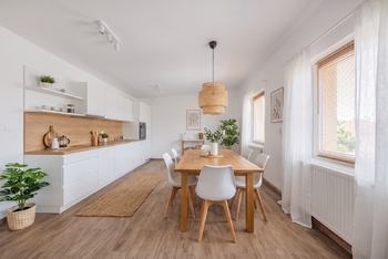 Prodej domu 200 m², Mimoň