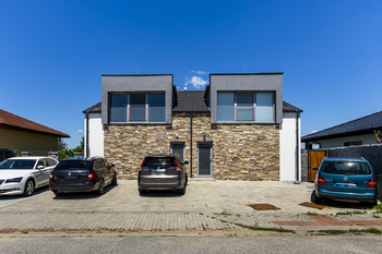 Prodej bytu 3+kk v osobním vlastnictví 79 m², Boršov nad Vltavou
