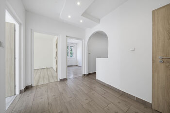 Prodej bytu 4+1 v osobním vlastnictví 77 m², Chomutov