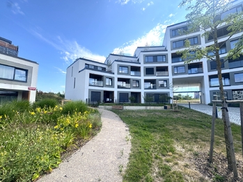 Pronájem bytu 2+kk v osobním vlastnictví 45 m², Praha 5 - Hlubočepy