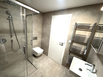 Pronájem bytu 2+kk v osobním vlastnictví 45 m², Praha 5 - Hlubočepy