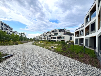 Pronájem bytu 2+kk v osobním vlastnictví 45 m², Praha 5 - Hlubočepy