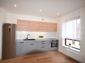 Pronájem bytu 1+kk v osobním vlastnictví 27 m², Kladno