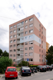 Byt ve 4. patře  - Prodej bytu 3+1 v družstevním vlastnictví 68 m², Praha 9 - Kyje 