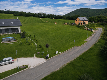 Prodej pozemku 1992 m², Hředle