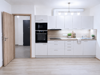 Pronájem bytu 2+kk v osobním vlastnictví 53 m², Praha 10 - Dolní Měcholupy