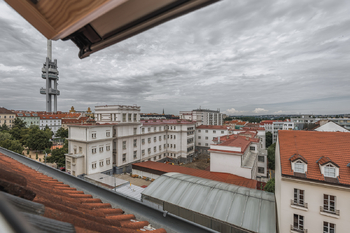 VÝHLED NA ŽIŽKOV - Prodej bytu 3+kk v osobním vlastnictví 144 m², Praha 3 - Žižkov